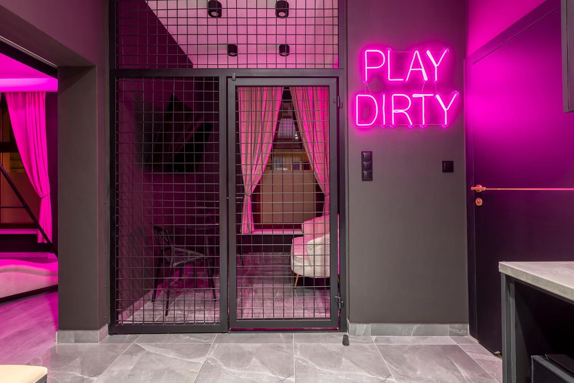 Secret Bdsm Apartment *
