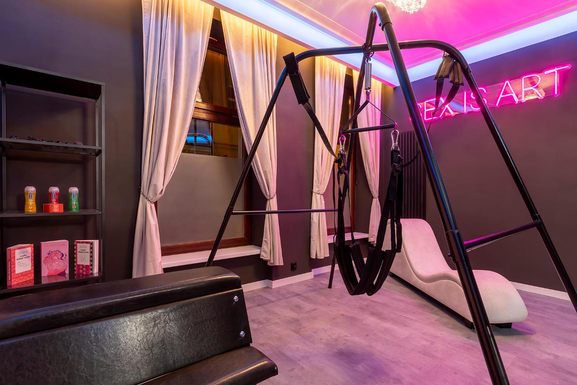 Secret Bdsm Apartment Posen