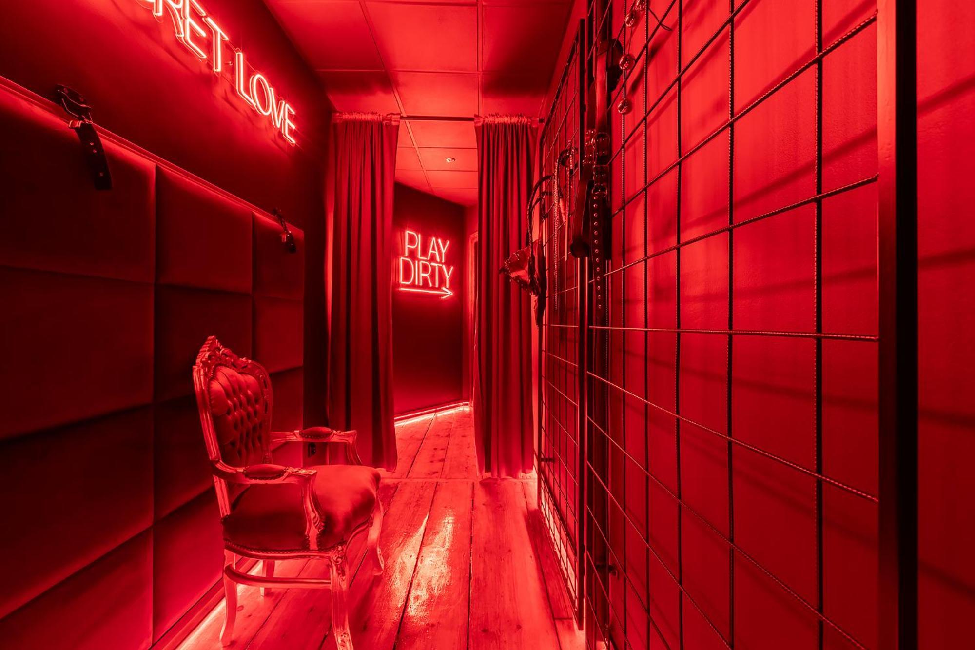 Secret Bdsm Apartment Posen